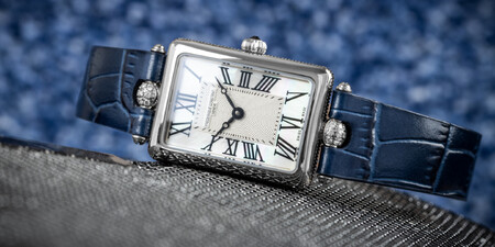 Elegantné dámske hranaté hodinky – Fotogaléria